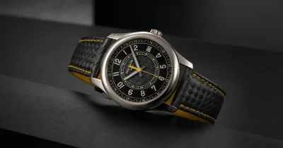 Patek Philippe Calatrava 6007G luxury watch showcasing a classic dress watch design with a sporty, modern style.